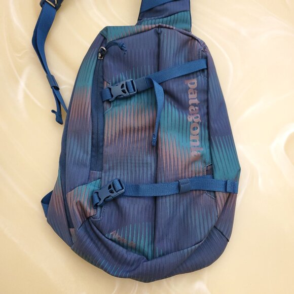 Patagonia Atom 8L Sling Bag - Picture 13 of 16